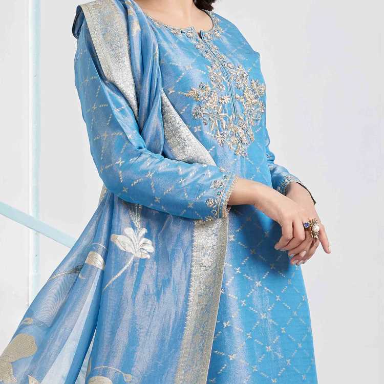 Luxury Dressline Three piece 2