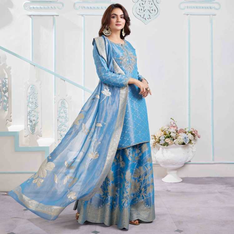 Luxury Dressline Three piece 1