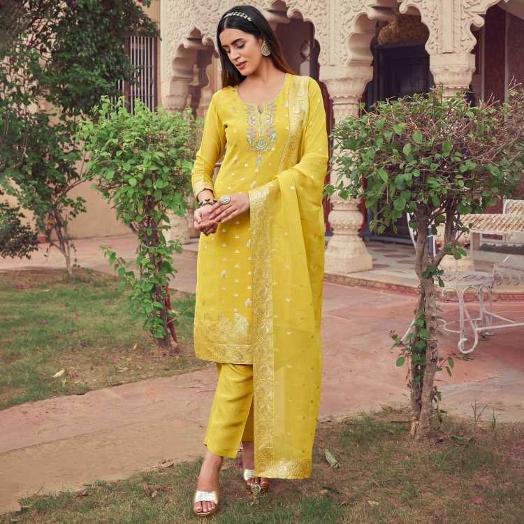 Luxury Dressline Three Piece 1