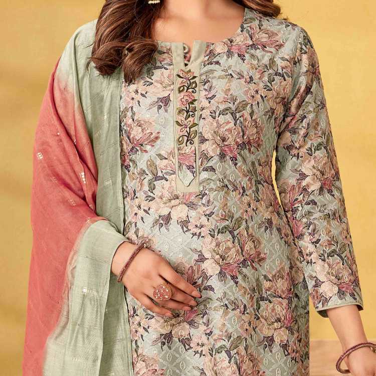 Premium Dressline Three Piece 2