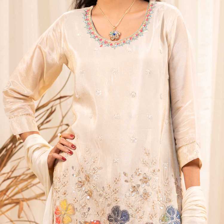 Rubine Party Three Piece Tulip Collection 3